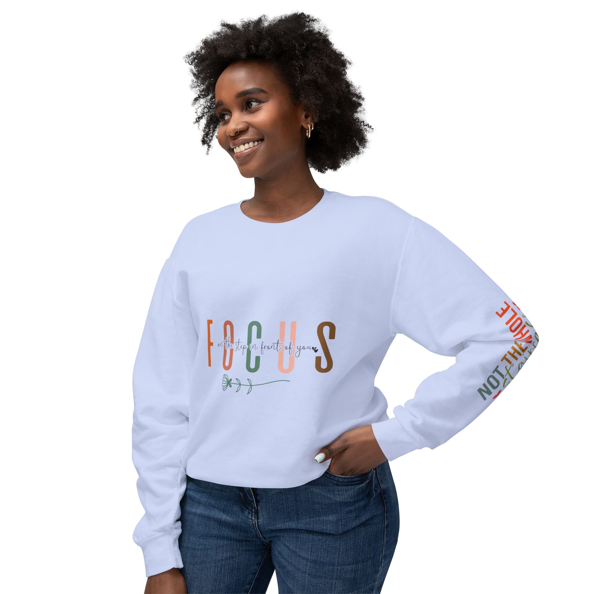 Sudadera unisex ligera con cuello redondo - "Focus" & "Not the Whole Story" - Print Ediciones