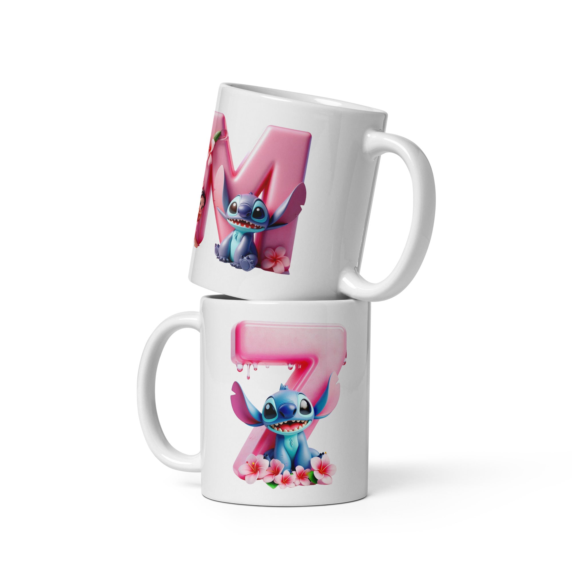 Taza blanca brillante con inicial y número personalizada Lilo